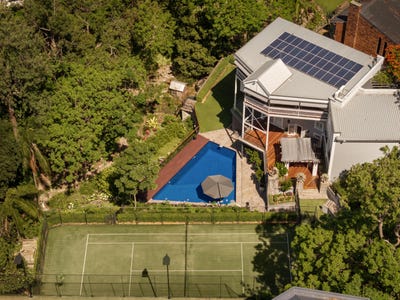 /international/au/48-markwell-street-hamilton-qld-150309832/