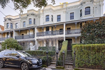 /international/au/5-warren-ball-avenue-newtown-nsw-151442496/