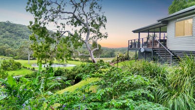 /international/au/2-53-mick-ready-road-grasstree-beach-qld-151120016/