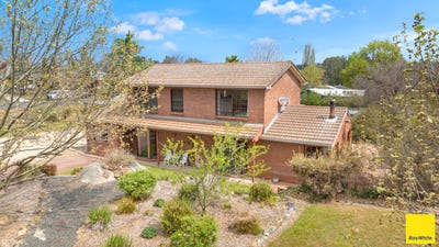/international/au/12-salisbury-street-uralla-nsw-152455836/