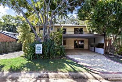 /international/au/36-shellcot-street-toogoom-qld-151063204/