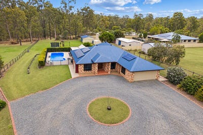 /international/au/25-27-platypus-drive-greenbank-qld-152434736/