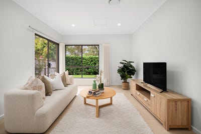 /international/au/28-cobden-parkes-crescent-lidcombe-nsw-150654696/