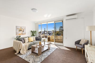/international/au/2-35-37-cambridge-street-penshurst-nsw-148635360/
