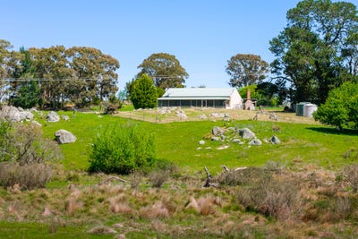 /international/au/1936-bigga-road-bigga-via-crookwell-nsw-700428408/