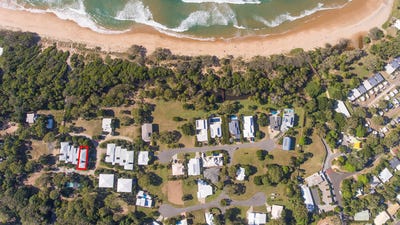/international/au/8-10-ocean-beach-drive-agnes-water-qld-150789928/