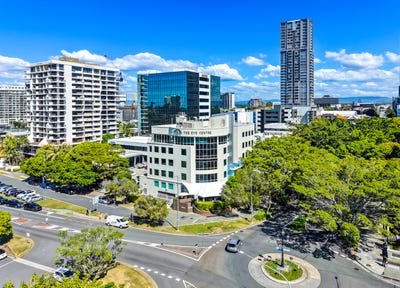 /international/au/18-marine-parade-southport-qld-505123252/