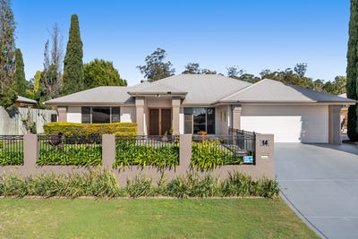 /international/au/14-currawong-street-rangeville-qld-151372100/