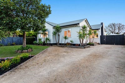 /international/au/26-eel-race-road-seaford-vic-152625456/
