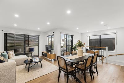 /international/au/10-26-sandown-road-ascot-vale-vic-151387412/