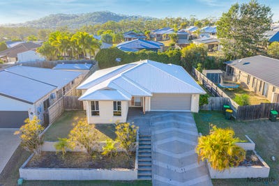 /international/au/61-koowin-drive-kirkwood-qld-151648924/