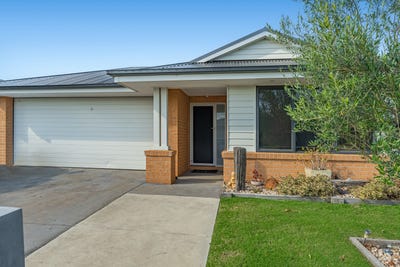 /international/au/9-drever-place-maddingley-vic-150656664/