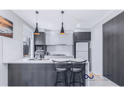 /international/au/6-crouch-glade-riverstone-nsw-148284432/