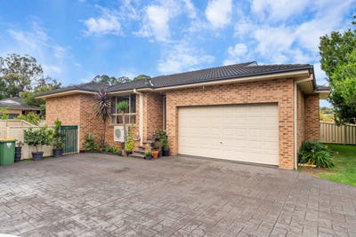 /international/au/2-44-warner-avenue-wyong-nsw-151142260/