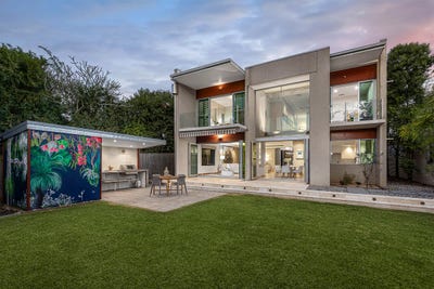 /international/au/387-brisbane-corso-yeronga-qld-148548312/?lang=en