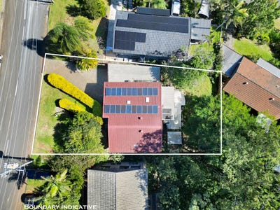 /international/au/8-banora-hills-drive-banora-point-nsw-148730432/