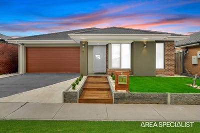/international/au/10-castle-road-thornhill-park-vic-148475732/?lang=en