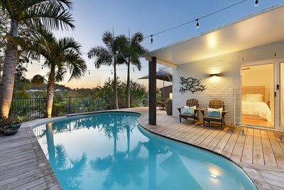 /international/au/11-glauca-street-burleigh-heads-qld-152590372/