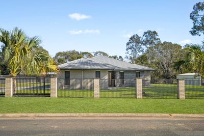 /international/au/36-jocelyn-street-caboolture-qld-152106656/