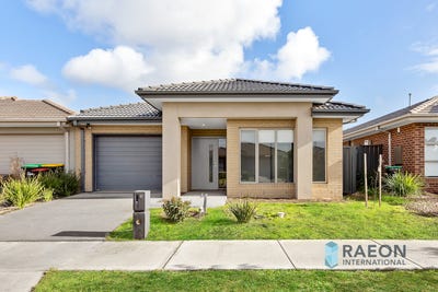 /international/au/5-makiti-crescent-harkness-vic-151281804/
