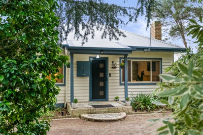/international/au/42-mcdonald-crescent-boronia-vic-148484620/