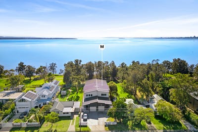 /international/au/65-lakedge-avenue-berkeley-vale-nsw-150799852/