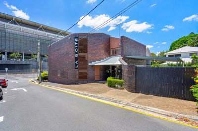 /international/au/69-hale-street-petrie-terrace-qld-504999104/
