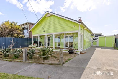 /international/au/207-esplanade-altona-vic-148727540/