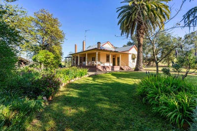 /international/au/441-bulloc-hill-road-mangoplah-nsw-700427848/
