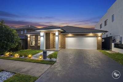 /international/au/7-dugay-street-oran-park-nsw-151408592/