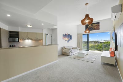 /international/au/217-2-4-riverwalk-avenue-robina-qld-151003904/