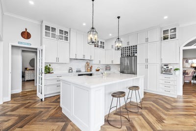 /international/au/14-pebble-beach-edge-connolly-wa-151453048/