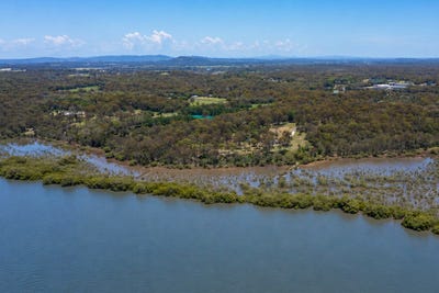 /international/au/68-100-102-134-orchard-road-redland-bay-qld-204499664/
