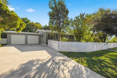 /international/au/4-gebbutt-street-southside-qld-151368396/