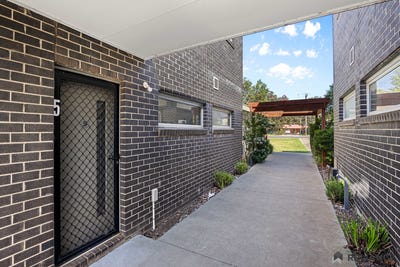 /international/au/5-5-thomas-carr-drive-tarneit-vic-152586532/
