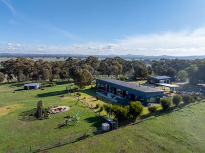 /international/au/38-bjorksten-road-seymour-vic-148663864/