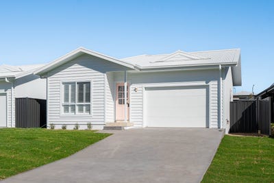 /international/au/32a-madeleine-drive-goulburn-nsw-151260004/