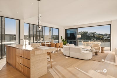 /international/au/10-63-byron-street-bulimba-qld-148380768/
