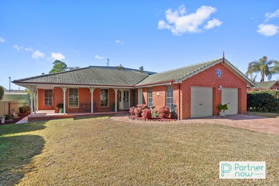 /international/au/24-cobb-co-circuit-tamworth-nsw-148619492/?lang=zh-cn