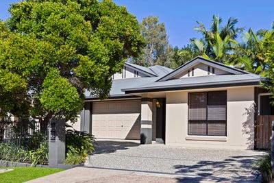 /international/au/2-15-stanley-street-nambour-qld-151376488/