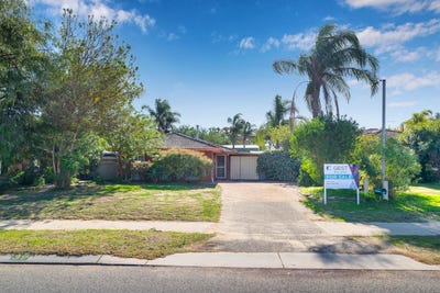 /international/au/39-amberton-avenue-girrawheen-wa-148245780/