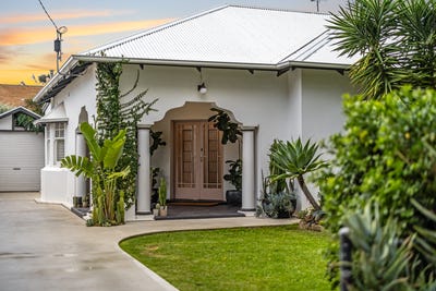 /international/au/18-hillsley-avenue-everard-park-sa-151306836/