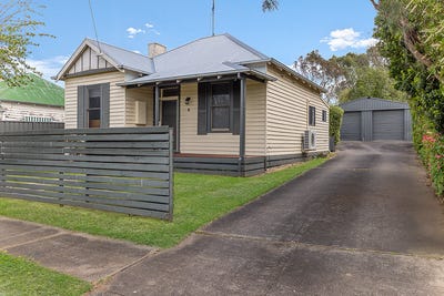 /international/au/9-clarence-street-hamilton-vic-152622092/