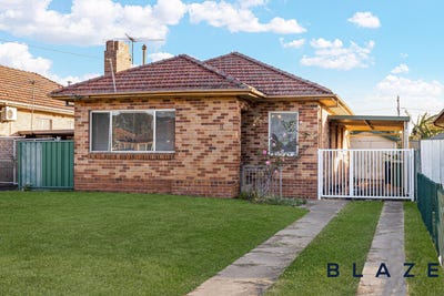 /international/au/8-seaman-avenue-fairfield-east-nsw-148617964/?lang=en