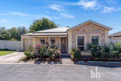 /international/au/1-10-bartholomew-ave-lobethal-sa-152723424/