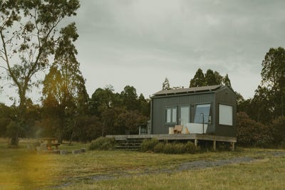 /international/au/261-mossy-rock-lane-mudgee-nsw-700413768/