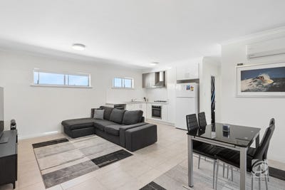 /international/au/9-23-escot-road-innaloo-wa-150914008/