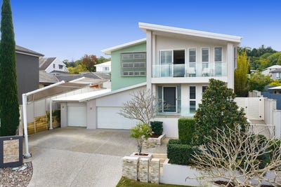 /international/au/5-horizon-court-carindale-qld-152139056/