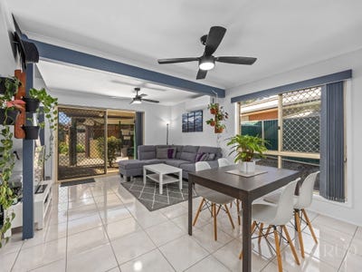 /international/au/9-13-bailey-street-collingwood-park-qld-151399360/