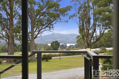 /international/au/57-gatenbys-road-gravelly-beach-tas-151217232/